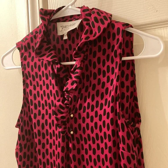 - Elizabeth McKay ruffle neck top - Picture 2 of 10